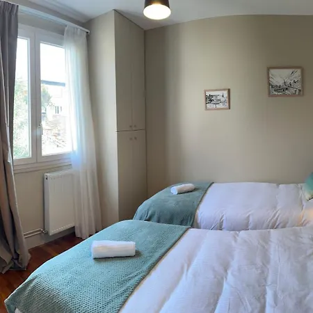 Villa Maison Grand Paris Avec Jardin Et Parking Prive Proche Rer B Et M14