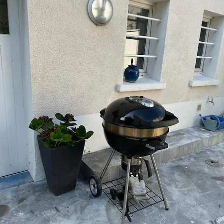 Villa Maison Grand Paris Avec Jardin Et Parking Prive Proche Rer B Et M14