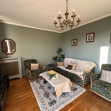 Villa Maison Grand Paris Avec Jardin Et Parking Prive Proche Rer B Et M14